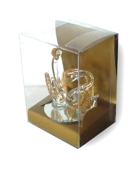 Átlátszó díszdobozban szállítjuk