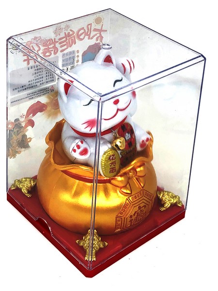 Átlátszó díszdobozában is működik